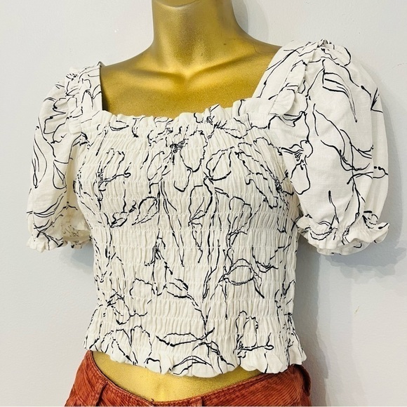 corduroy skirt and bubble sleeve top - Picture 4 of 6